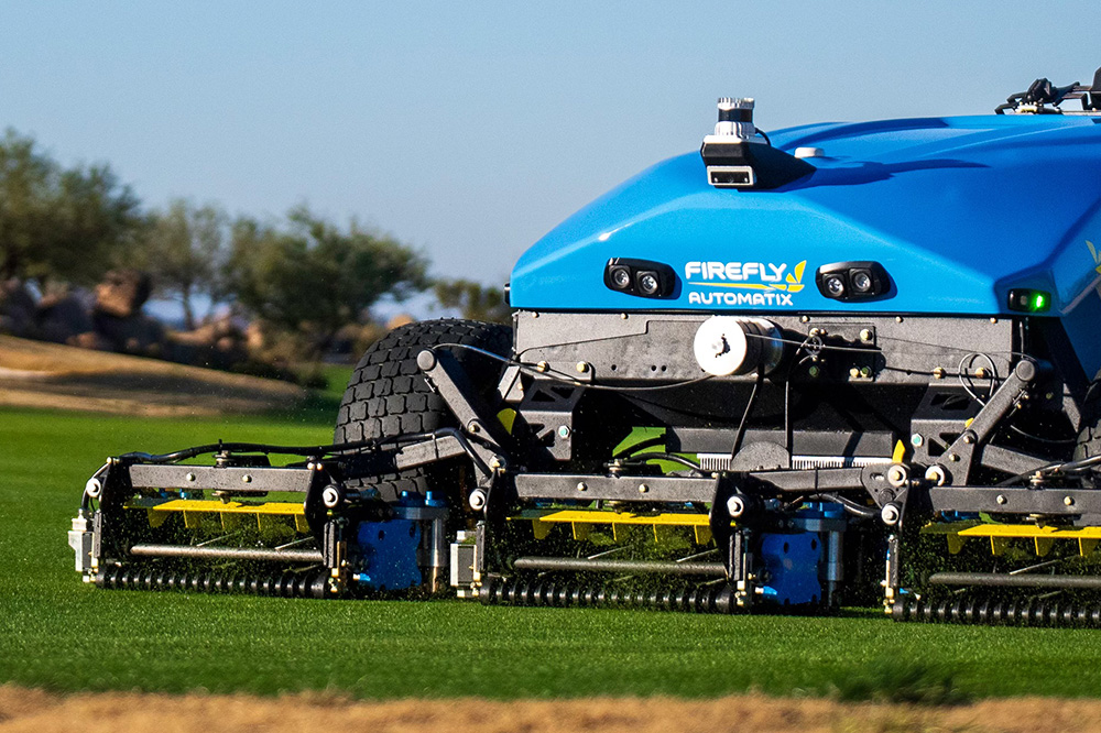FireFly AMP-L100 autonomous lawn mower reels